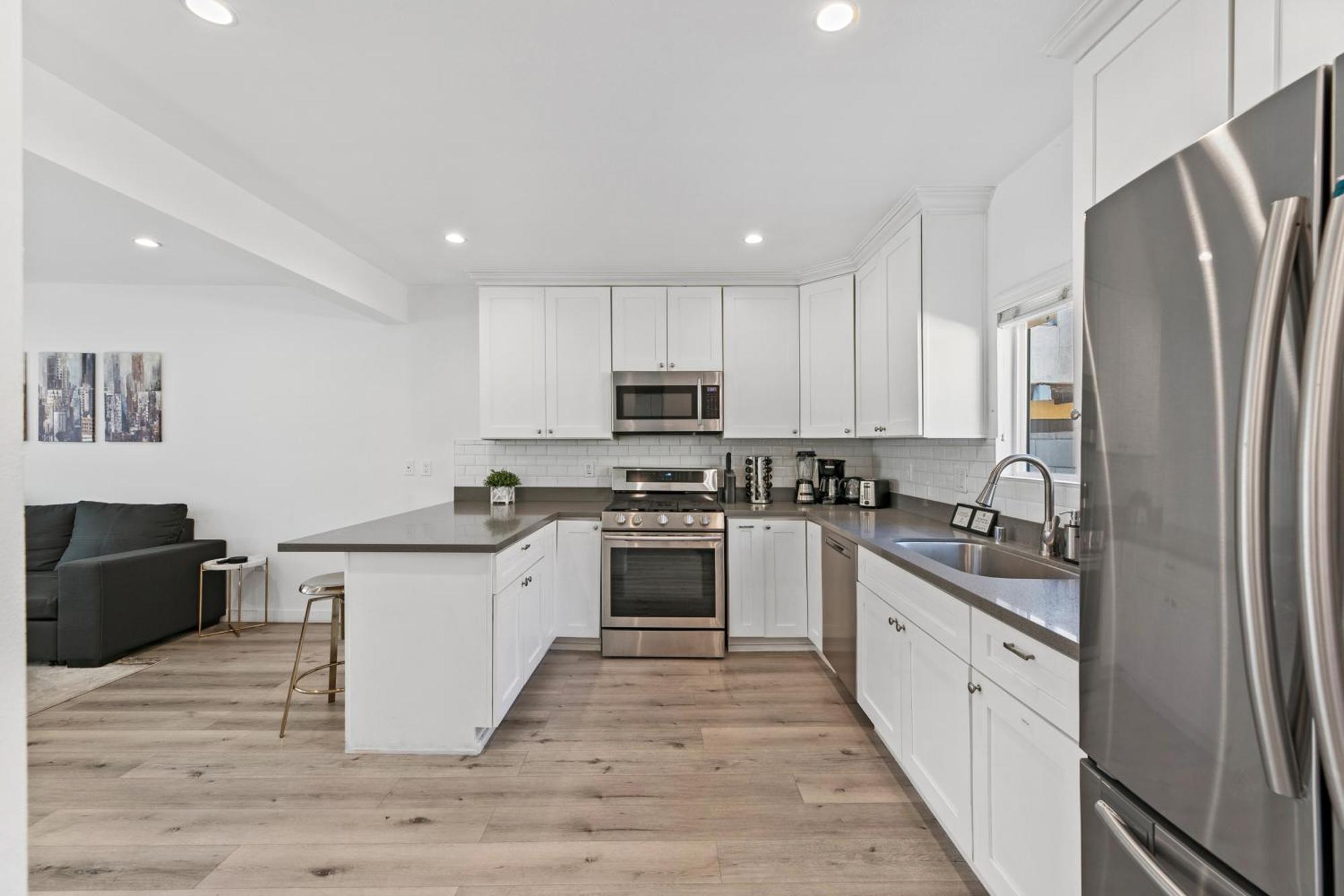 Muirfield Chic City Bungalow With Parking 로스앤젤레스 외부 사진