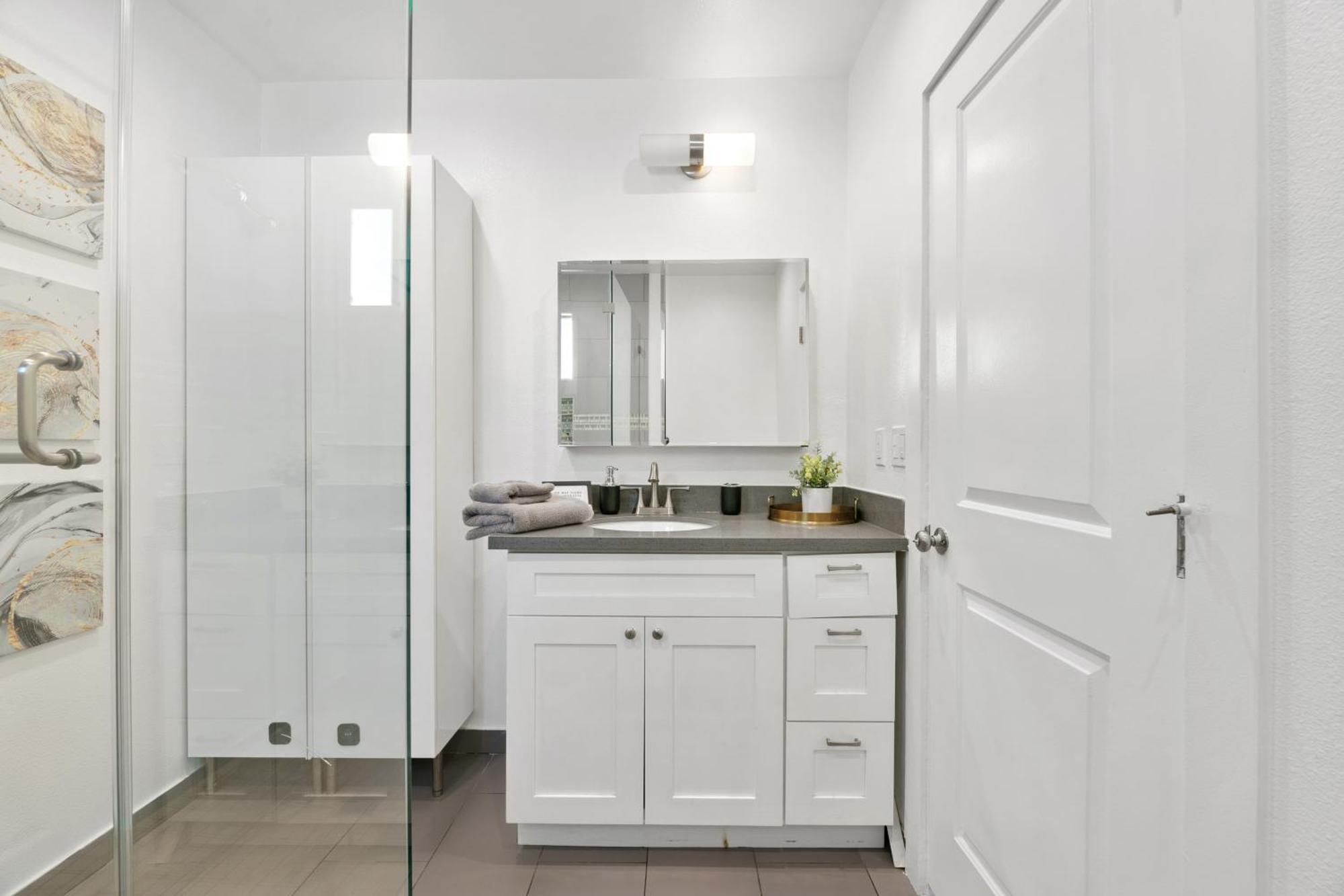 Muirfield Chic City Bungalow With Parking 로스앤젤레스 외부 사진