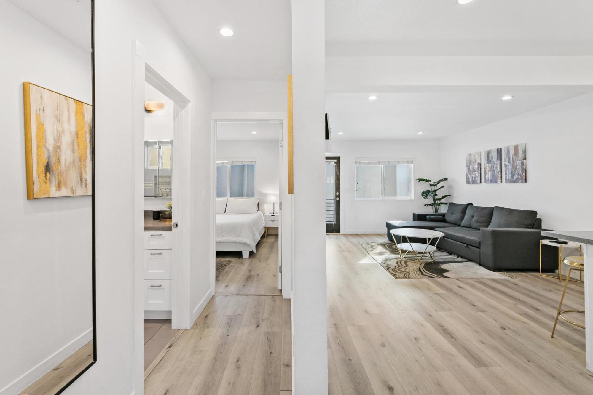 Muirfield Chic City Bungalow With Parking 로스앤젤레스 외부 사진
