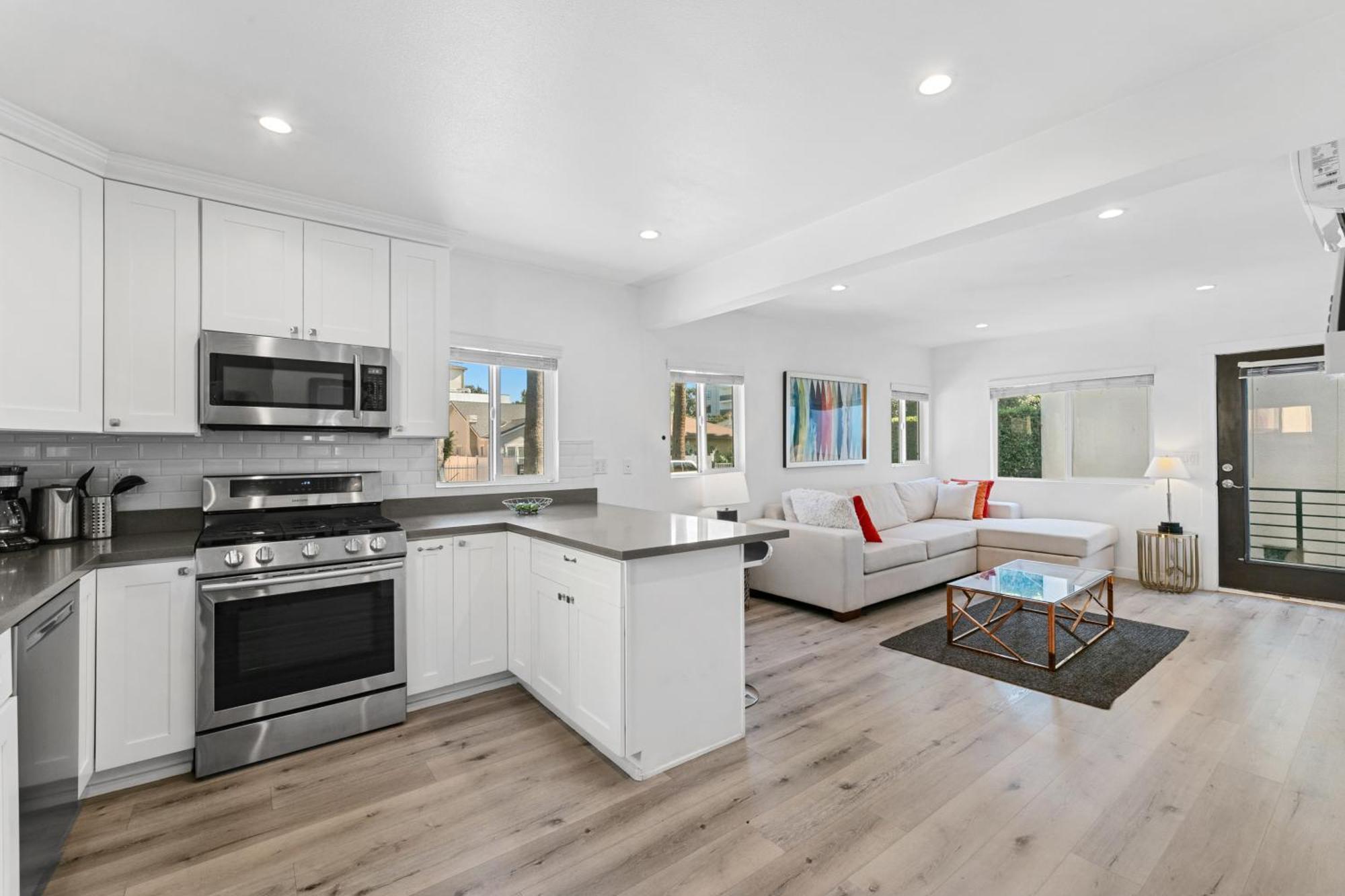 Muirfield Chic City Bungalow With Parking 로스앤젤레스 외부 사진